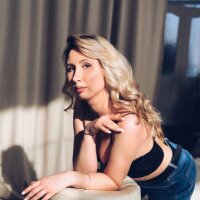 Brilliant Rain Fully Nude On Webcam For Live Porn Video Chat Nude