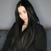 Avemi Fully Naked Stripping On Cam For Live Porn Video Show