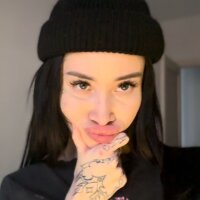 Avemi Fully Nude Stripping On Cam For Online Porn Movie Show BumFetish