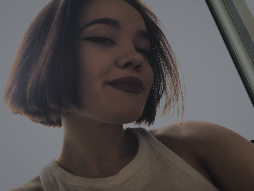 Yng Milf Webcam Model Profile Xhamsterlive