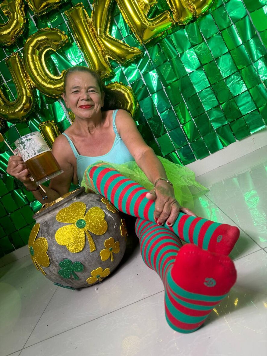 Grandmother Milf Webcam Model Profile Xhamsterlive