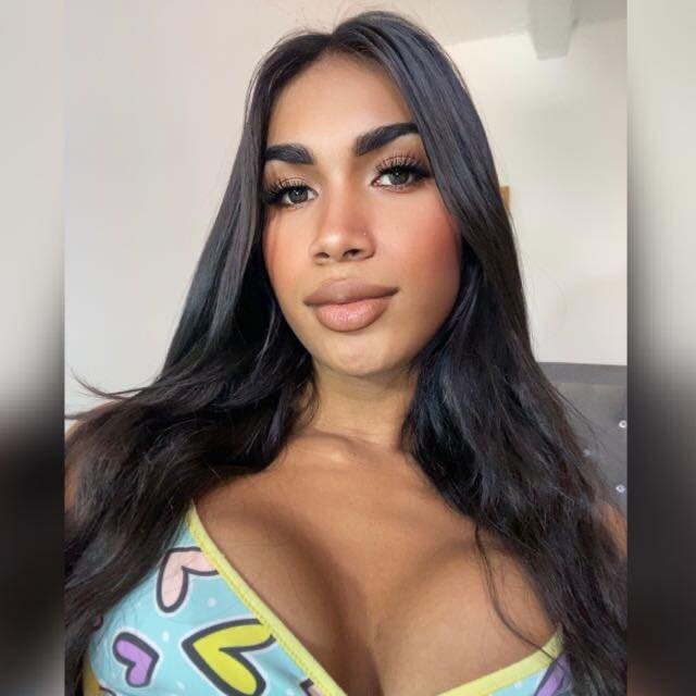 Rabbit Hot Cam Model Profile Stripchat