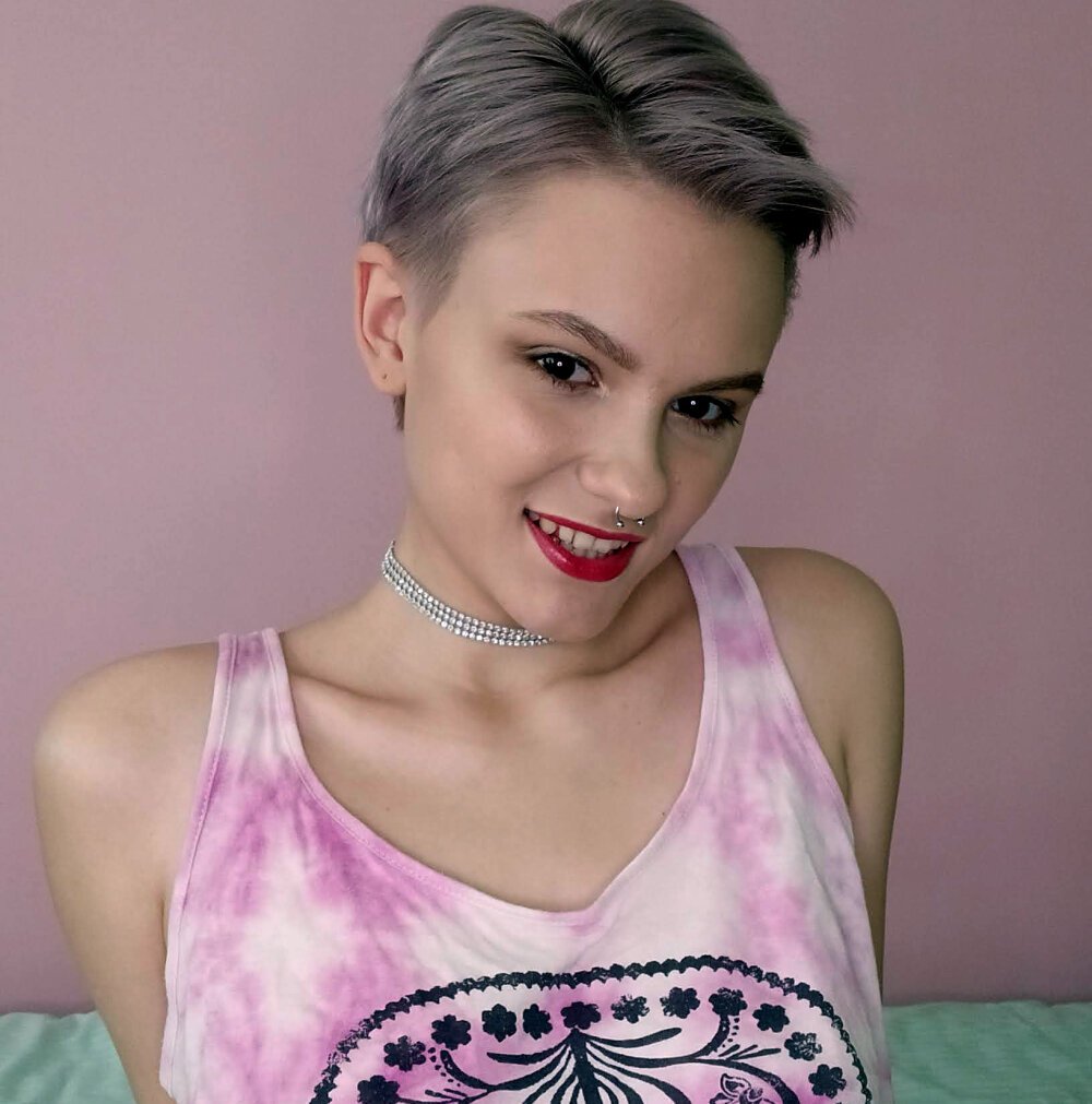 Chloe Miller Cam Model Free Live Sex Show Chat Stripchat