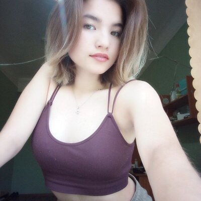 Modelka FloraBunyard na kameře živá sex show a chat zdarma Stripchat