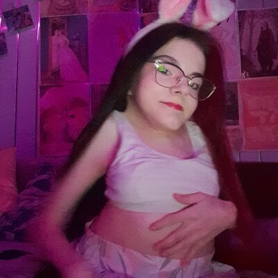 MiniSophia Stripchat Webcam Model Profile Free Live Sex Show