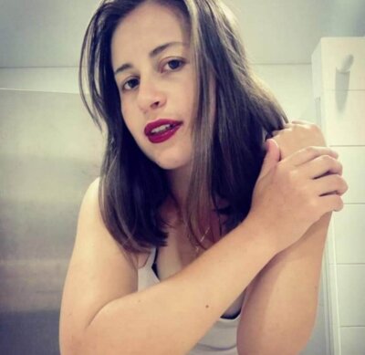 Lunaa Rouse Stripchat Webcam Model Profile Free Live Sex Show