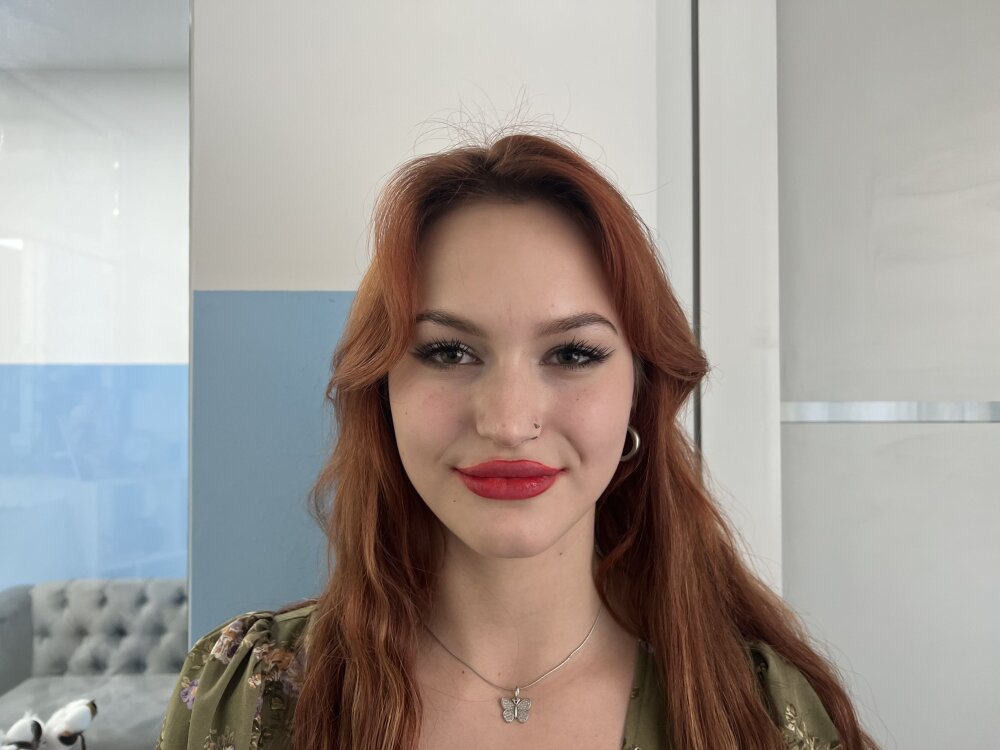 Modelka EarthaBunkers na kameře živá sex show a chat zdarma Stripchat