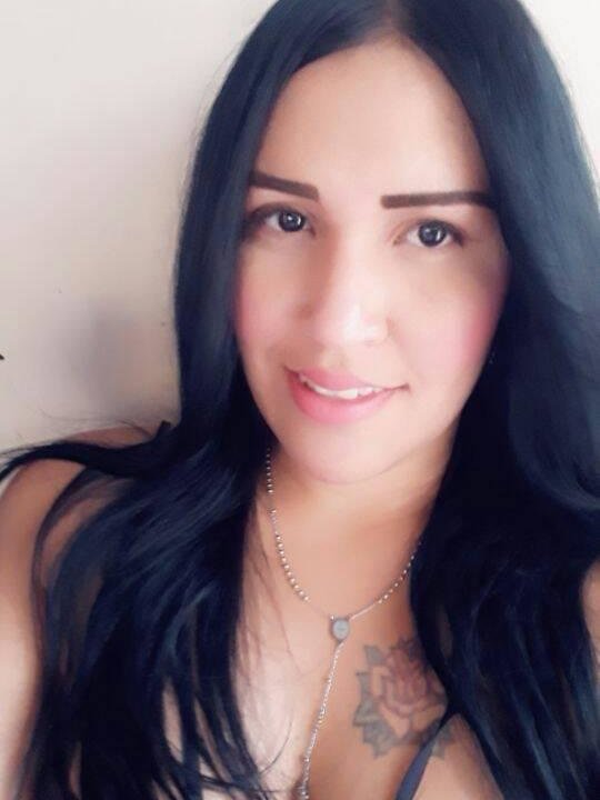 Perfil Modelo Webcam Neferet Sex XHamsterLive