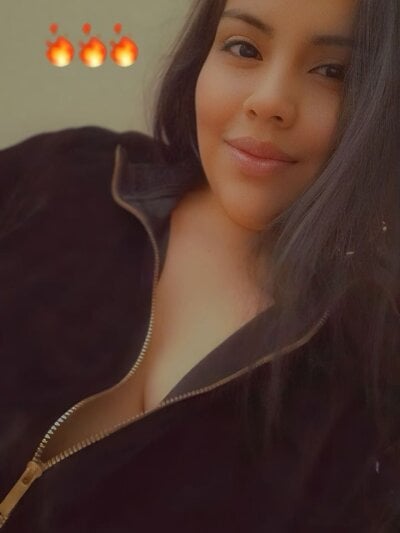 Samanta Jaramillo Stripchat Webcam Model Profile Free Live Sex Show