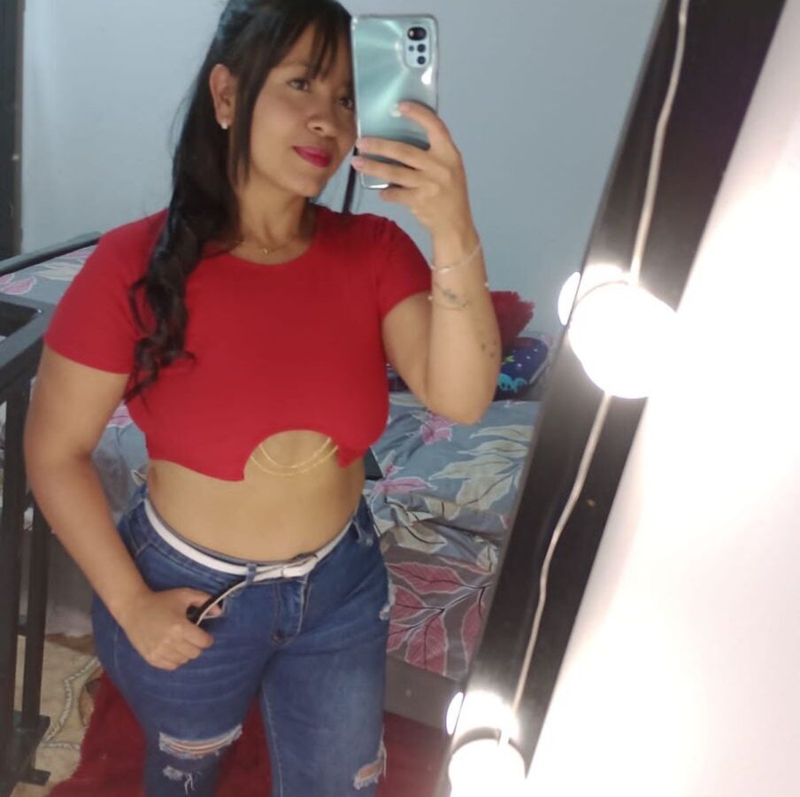 Nahiara Woors Cam Model Free Live Sex Show Chat Stripchat