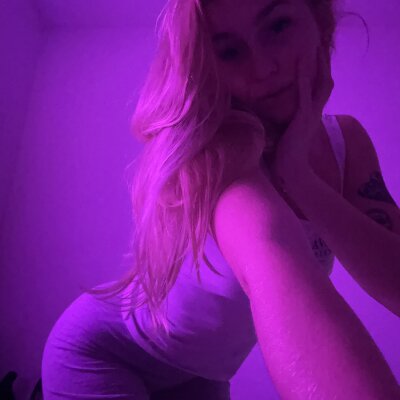 Rebeccastorm Stripchat Webcam Model Profile Free Live Sex Show