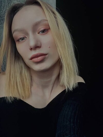 Roxy Lighter Stripchat Webcam Model Profile Free Live Sex Show Cam Joy
