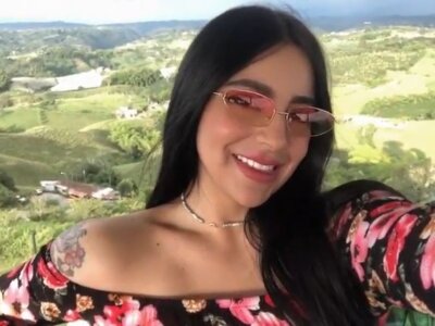 Saraah Smiith Stripchat Webcam Model Profile Free Live Sex Show