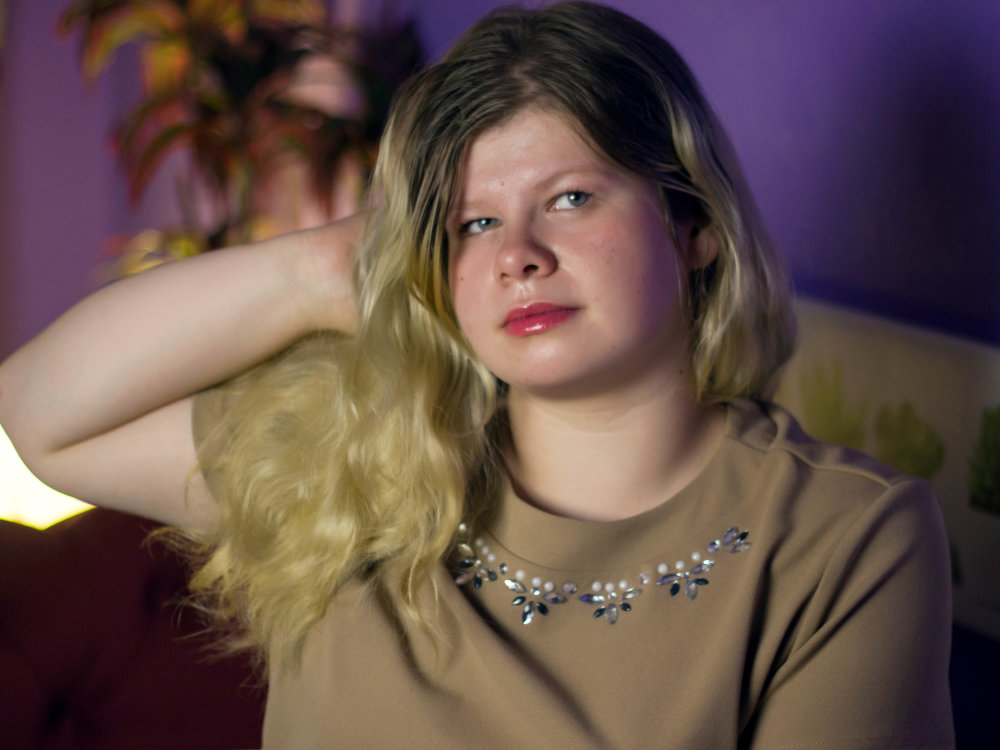 Modelka KristinaLash na kameře živá sex show a chat zdarma Stripchat