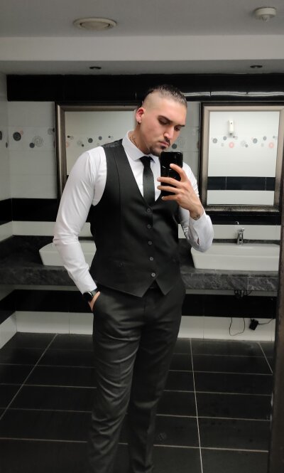 Bigboygym Cam Model Free Live Sex Show Chat Stripchat