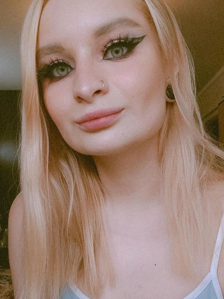 Modelka Princess meow na kameře živá sex show a chat zdarma Stripchat