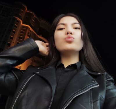 Modelka Pipinekor na kameře živá sex show a chat zdarma Stripchat