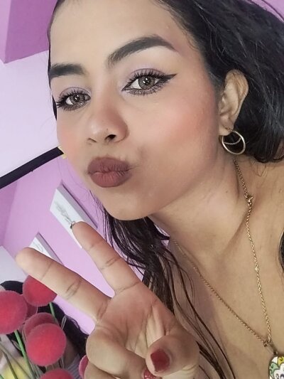 Jade Brunnette Cam Model Free Live Sex Show Chat Stripchat
