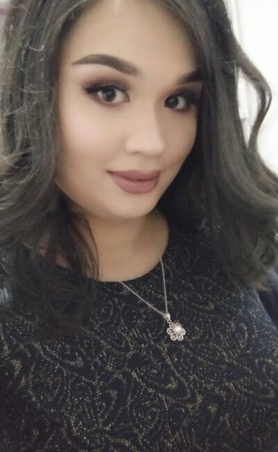 Lora Blows Cam Model Free Live Sex Show Chat Stripchat