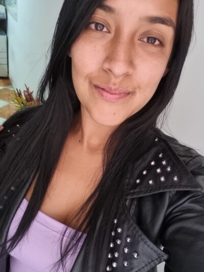 Molly Hot Stripchat Webcam Model Profile Free Live Sex Show Cam Joy