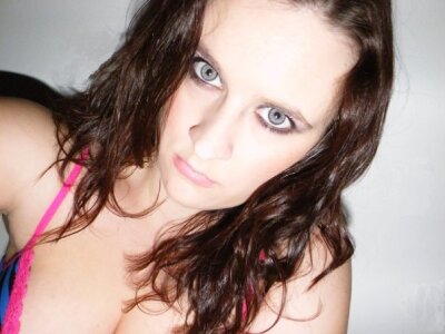 Modelka Lucy Lube na kameře živá sex show a chat zdarma Stripchat