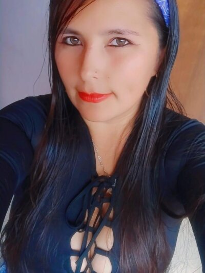Hot And Seductive Cretsiz Canl Web Kameras Ovu Ve Xhamsterlive