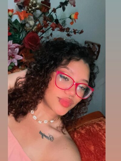Crespa A Stripchat Webcam Model Profile Free Live Sex Show