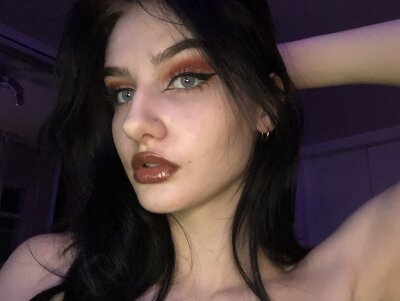 Modelka Camille Blue na kameře živá sex show a chat zdarma Stripchat