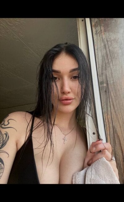 Modelka Barbaraalo Na Kame E Iv Sex Show A Chat Zdarma Stripchat