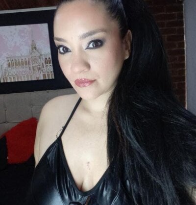 Modelka Im Alaya Na Kame E Iv Sex Show A Chat Zdarma Stripchat