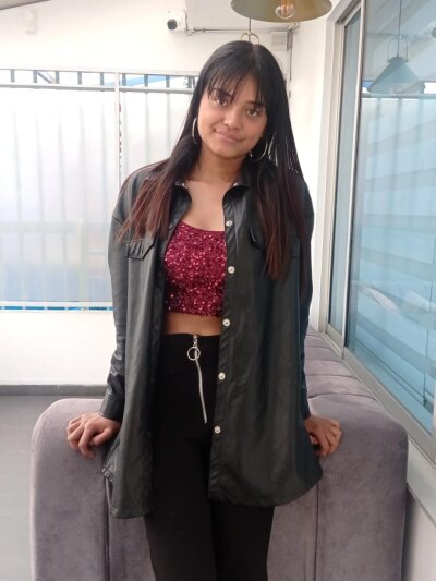 AMY DIAZ Stripchat Webcam Model Profile Free Live Sex Show