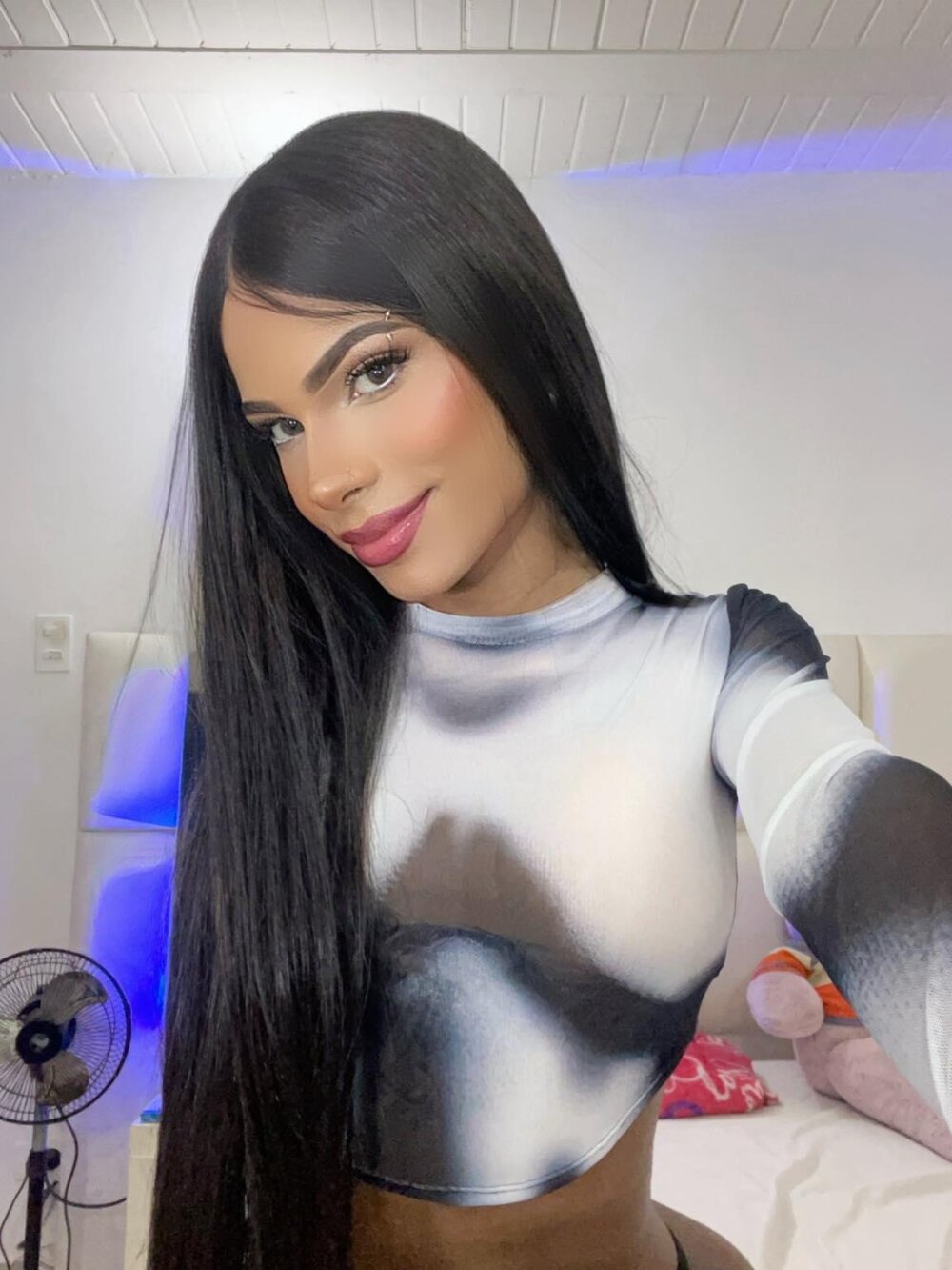 Amira big tits бесплатное вебкам шоу и XXX чат xHamsterLive