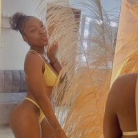 HellenSanchez webcam model