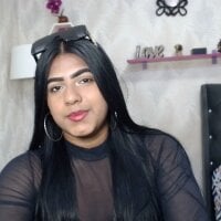 Yessy_hot Free Live Webcam Show & XXX Chat | xHamsterLive