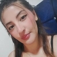anny_azalea webcam model