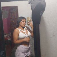 leslybigass235