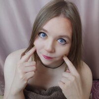 HornyyAlice fully nude on webcam for live porn video chat