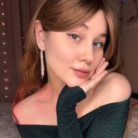 DeliaLoveIt's Avatar Pic