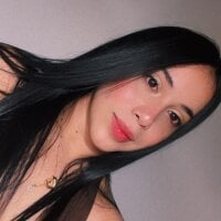 Gigi-bom webcam model