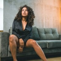 illaroom webcam model