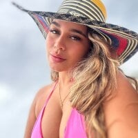 LaurenWelly_ webcam