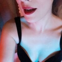 Milla_4You webcam model