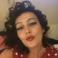 sadiesinfulisnaughty's Offline Chat Room