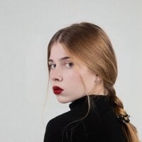 EditFare model avatar