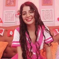 Julieta_Rose19 webcam model