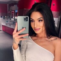 BiancaS99's Avatar Pic
