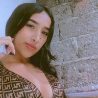 violeta_vins webcam model