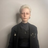 FrancesPerez's Offline Chat Room