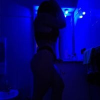 valeria_colombianita offline chatrum