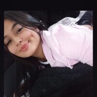 Sakura_Roussee webcam